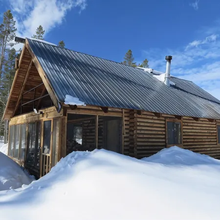 Bluebird cabin in Stanley, Idaho