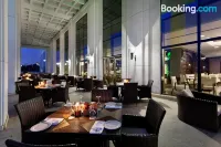The Green Park Pendik
