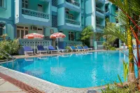 Osborne Holiday Resorts - สระว่ายน้ำส่วนตัว