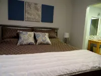 Newly remodeled bright open floor plan located in the heart of Boulder -  Privatzimmer
