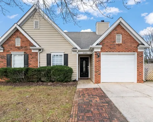 Central Cornelius Lake Norman 3 Bdrm Home-Chalkboard Wall-Firepit-Grill & More Hotels in Cornelius