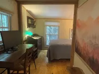 East Hampton/Springs Cottage- minutes walk to sea - Wifi