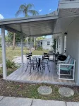 Beautiful home 2 miles away from Venice Beach!!! - Boutique