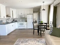 Lazy B Bungalow of Zion W