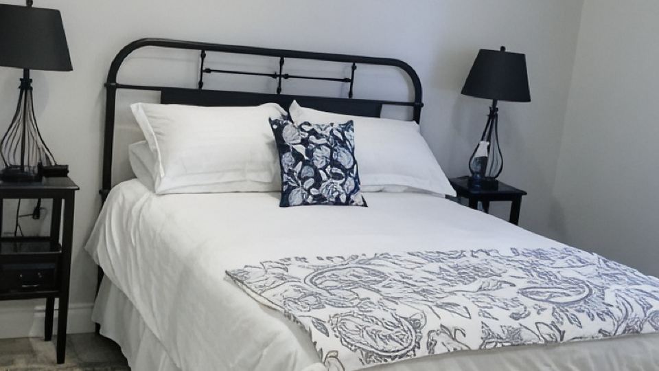 45 minutes from Moab, located in Green River Utah R guest house