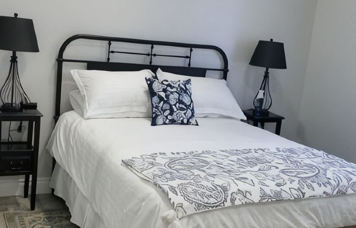 45 minutes from Moab, located in Green River Utah  R guest house