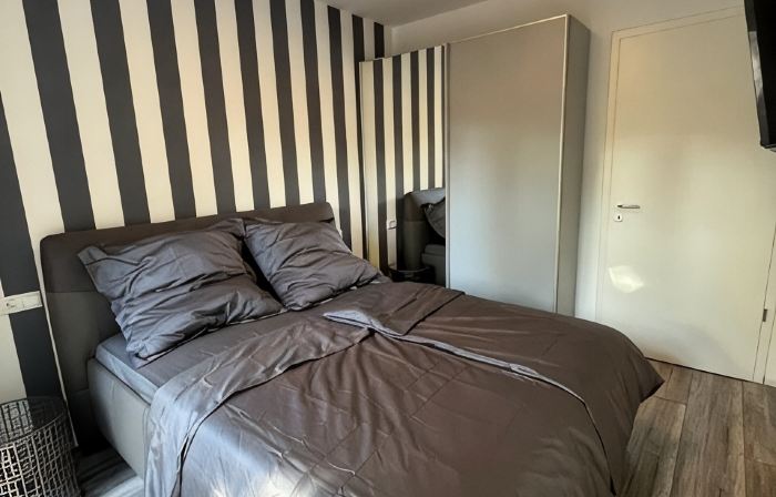 NEW - Exclusive hideaway on Lake Plessow