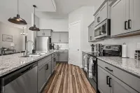 Game Room • Heated Pool & Spa • Fire Pit • Putting Green • Outdoor TV - Wifi