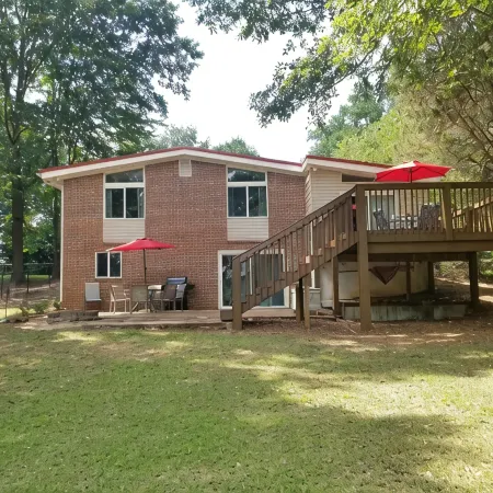 Keepin' It Reel: Waterfront, 2-Slip Boathouse, EV, Tankless, Park 5 Boats