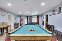 Poconos Retreat Near pools, Lakes,Water parks,Casino and all shoppings,Game room - Villas