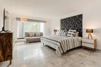 Hotel Zone-Stunning Residence-Complex on the beach