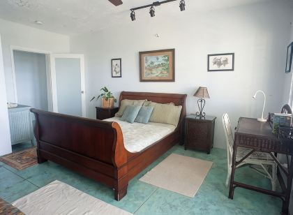 Carmen's Rest- Breezy...No Sargassum "seaweed" Here. Minutes from the Beach