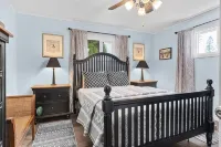 Charming Downtown Coeur d'Alene 2-Bedroom Home - Homestays