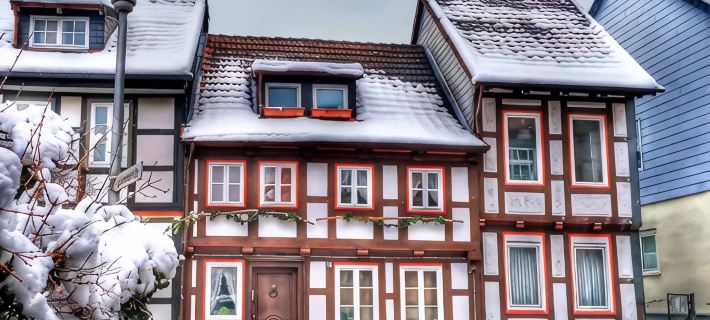 Modern apartment with WLAN in the old town (near the market square) Hotels in Goslar