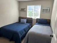 Hilltop River View within walking distance to town - 4-Star