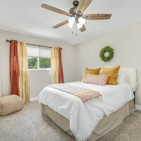 Fresno House, Sleep No. Beds, BBQ, Fire Pit, 4 Bed: 2 Bath