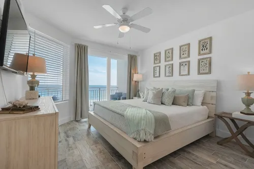Spectacular Gulf Front 4 bedroom/3 bath condo in the newly built Blu complex - Kitchens