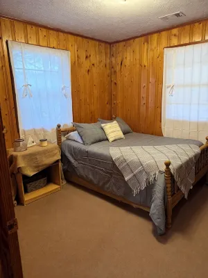 Cozy 2-bedroom with 180 water views - Chalets