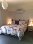 Burradoo Loft with king size bed. Close to Southern Highlands wineries. - Apartments
