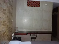 Aditya Inn Các khách sạn gần Ngọn hải đăng cũ