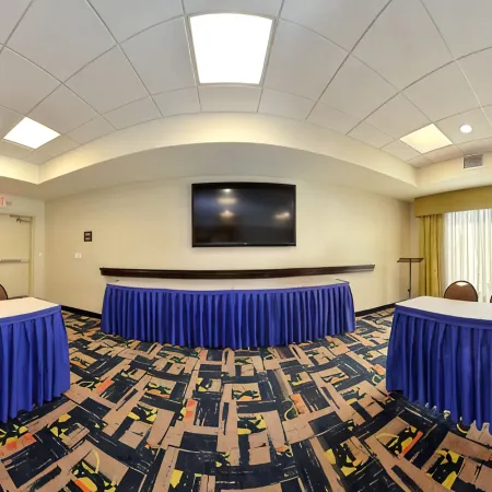 Hampton Inn & Suites Ocala