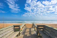 Beach Front Paradise at its finest! - Beach