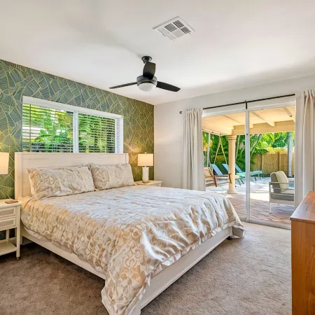 NEW 3Bed by the Beach- Game Room - Pool - Outdoor TV
