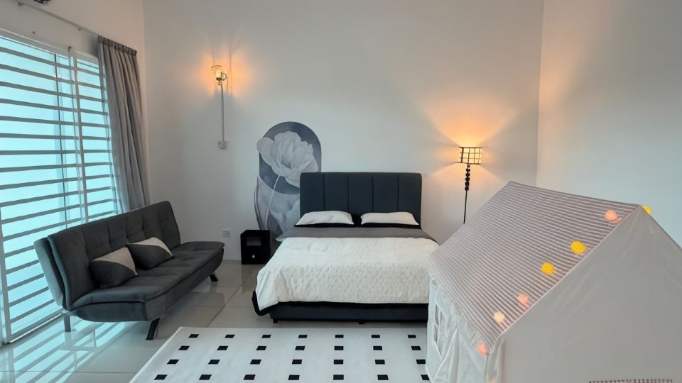 4B 3R Cozy Spacious 12pax Near Dewan Millenium