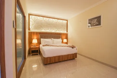 Ocean Beach Hotel Padang