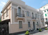 Villa Vittoria Tropea B&B - Bed and Breakfasts