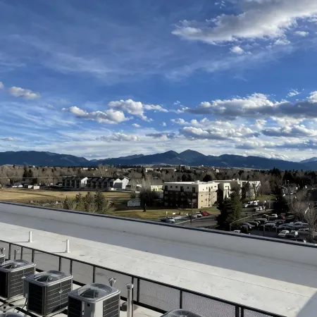 Brand New Beautiful Montana Condo!