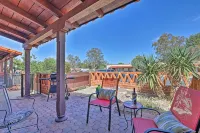 Modern Green Valley Condo - Near National Park! - parking