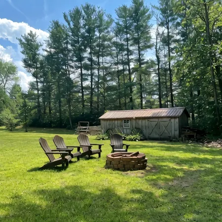 Riverside cabin with excellent kayaking and fishing