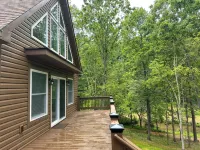 Laurel Mountain Getaway 🌄 Trout Fish on Crooked Creek🎣 - 4-Star