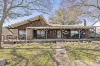 The Lake Shack-----Water Front!!! - 3-Star