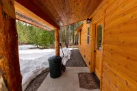 Mazama Mountain Hideaway is waiting to be your basecamp for fun! Now with A/C! - Chalets