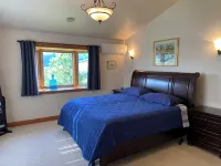 Glacier Getaway - True Vacation Home - Amazing Vistas - Boutique