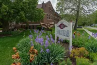 The Jeffreys Hotel Extended Stay - parking