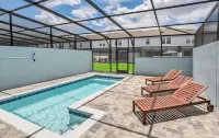 Go 24 - Windsor Island - Private Pools