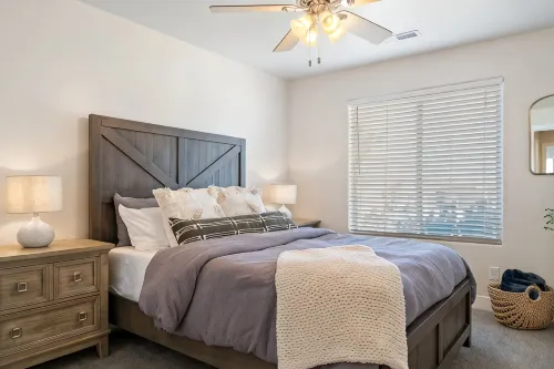 Stunning 5BR Oasis • Hot Tub • Casita • Hurricane - Kylpyammeita