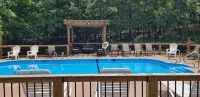 White Wing Lodge - piscina