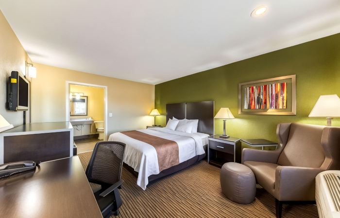 Quality Inn Glenpool - Tulsa