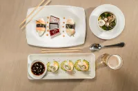 홀리데이 인 & 스위트 아과스칼리엔테스 바이 IHG - 조식 운영