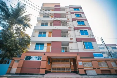 Jatra Flagship Sylhet City Centre Hotels near Moktijuddha Chattar