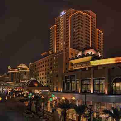 Royal Century Resort Suites at Bandar Sunway Hotel Exterior