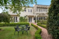 Clydesdale Manor Hoteles cerca de Sandy Bay