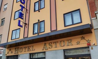 Astor Hotel