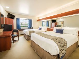 Microtel Inn & Suites by Wyndham Miami