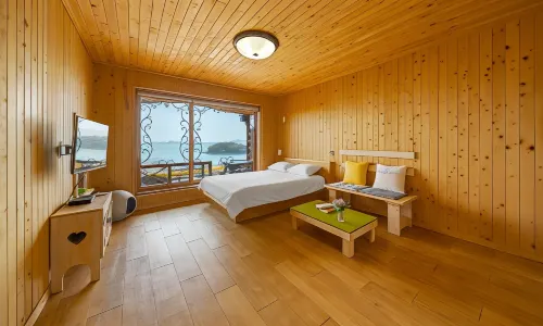 Namhae Smurf Village Pension