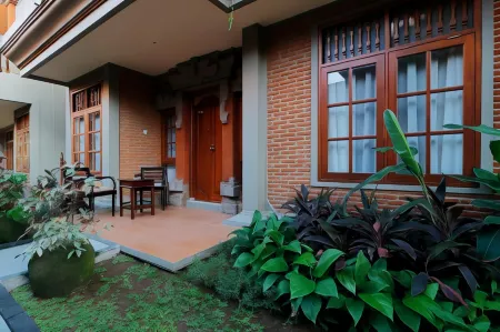 Adi Dharma Hotel Legian
